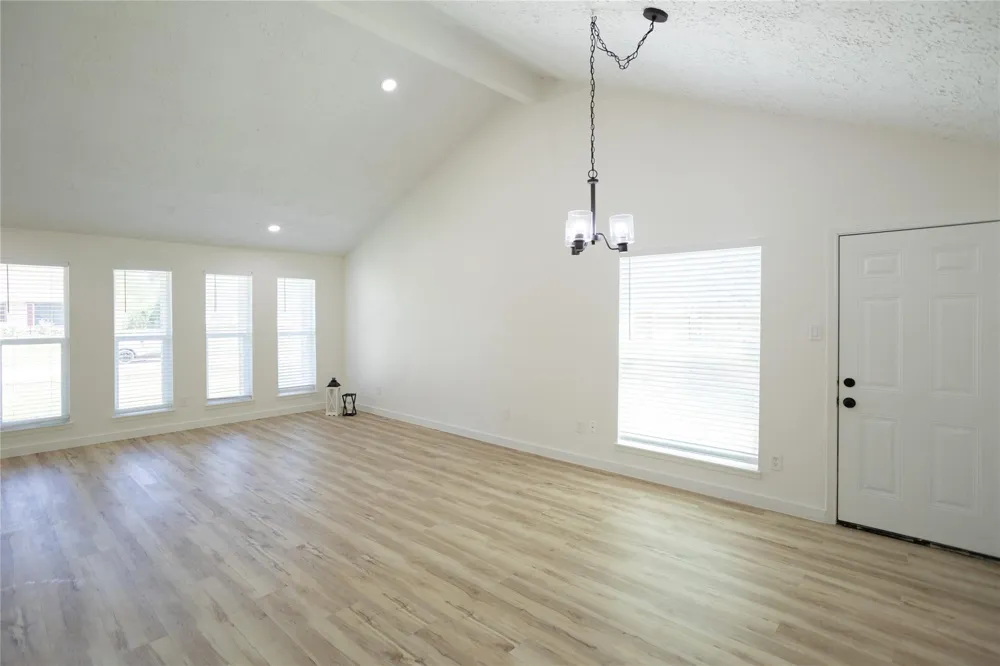 7006 Foxfield Lane Humble, TX 77338