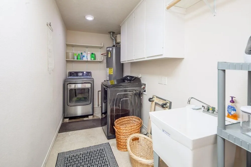 1320 Wilshire Court College Station, TX 77845
