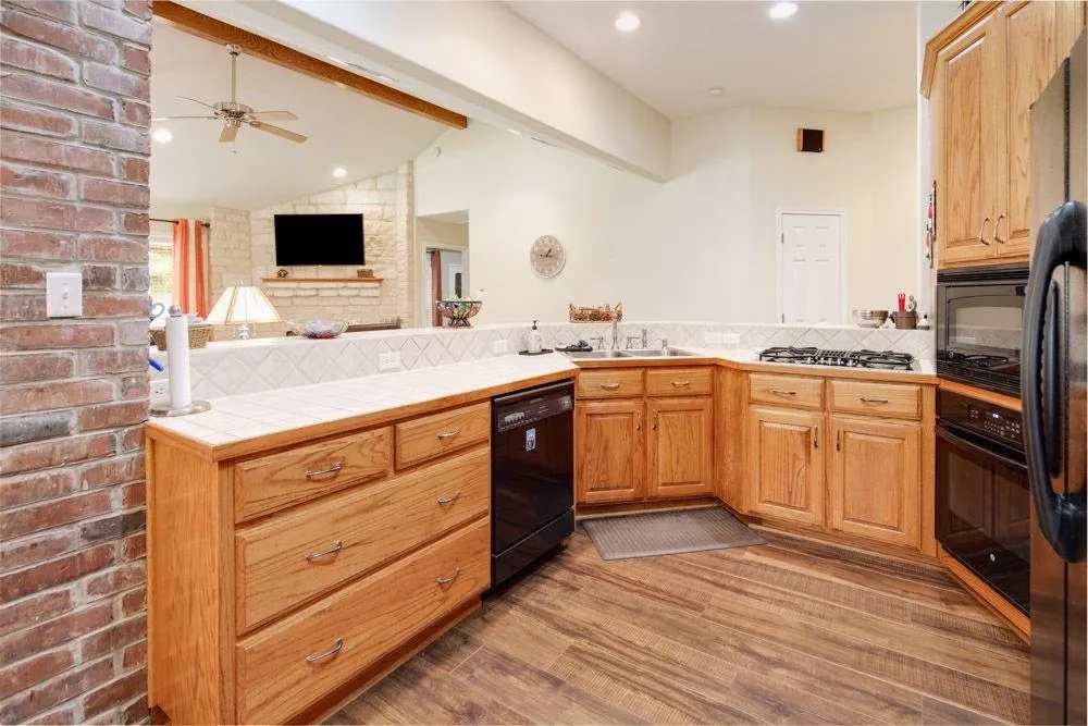 1320 Wilshire Court College Station, TX 77845