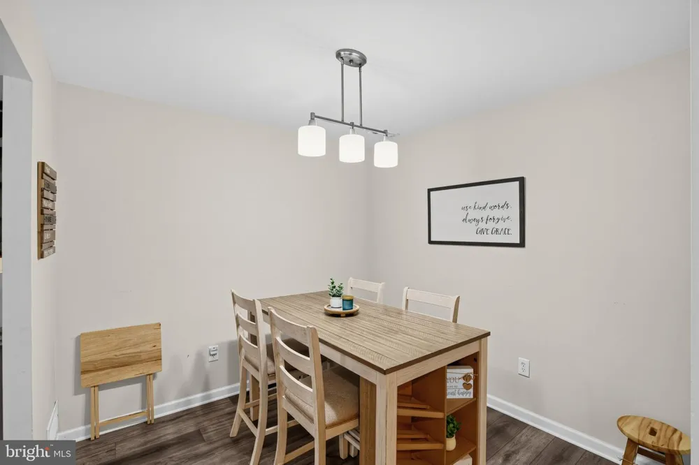 3071 HARBOUR DRIVE Palmyra, NJ 08065