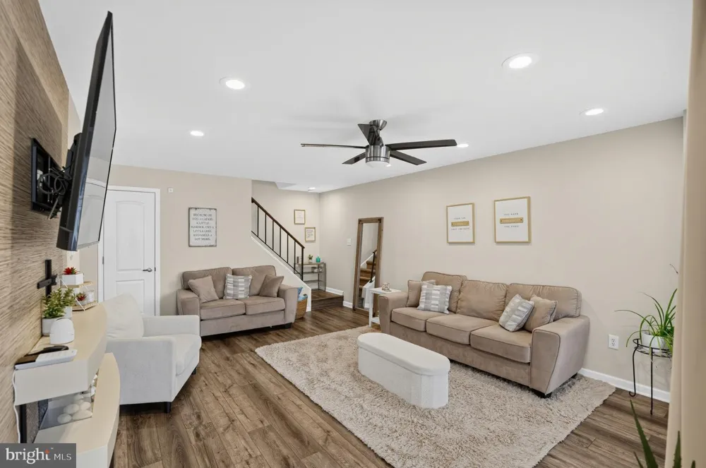 3071 HARBOUR DRIVE Palmyra, NJ 08065