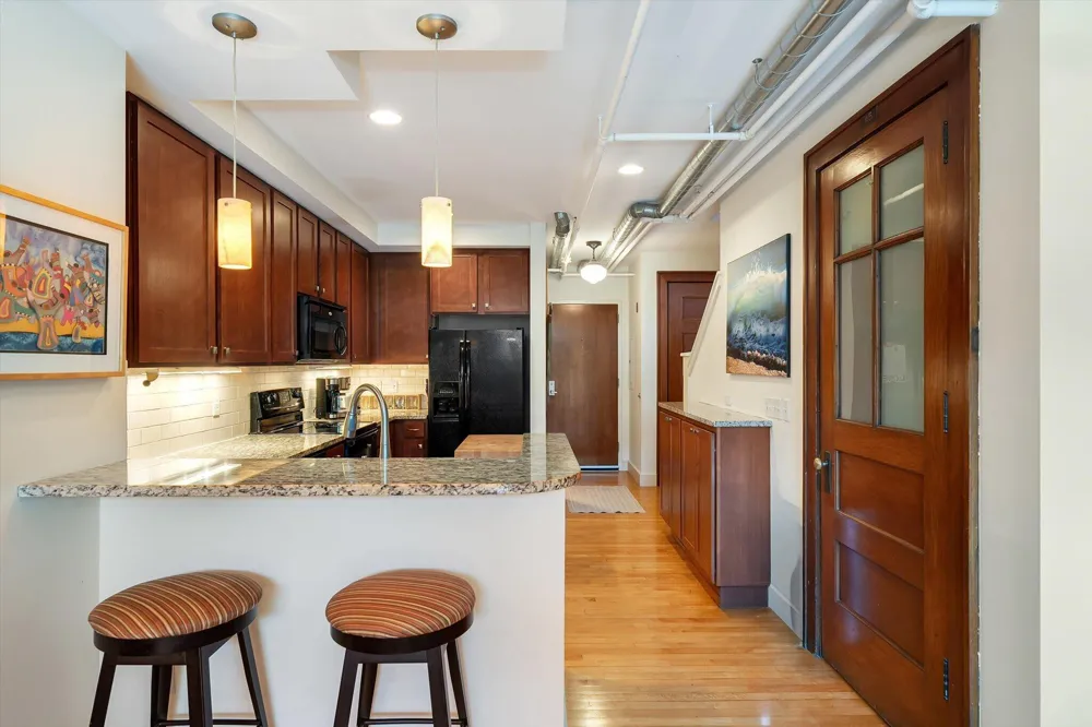 600 Broadway Avenue NW #224 Grand Rapids, MI 49504