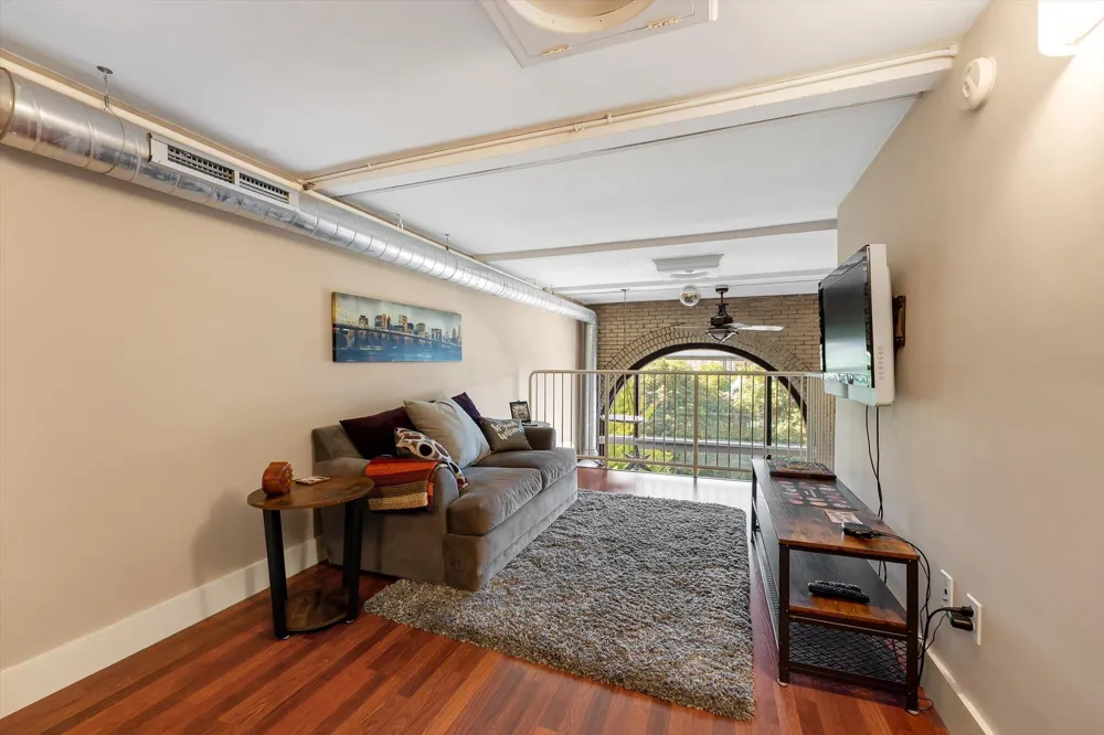 600 Broadway Avenue NW #224 Grand Rapids, MI 49504