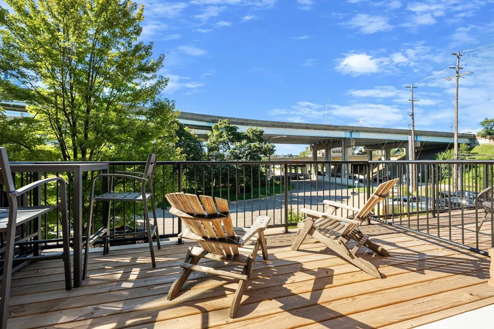 600 Broadway Avenue NW #224 Grand Rapids, MI 49504