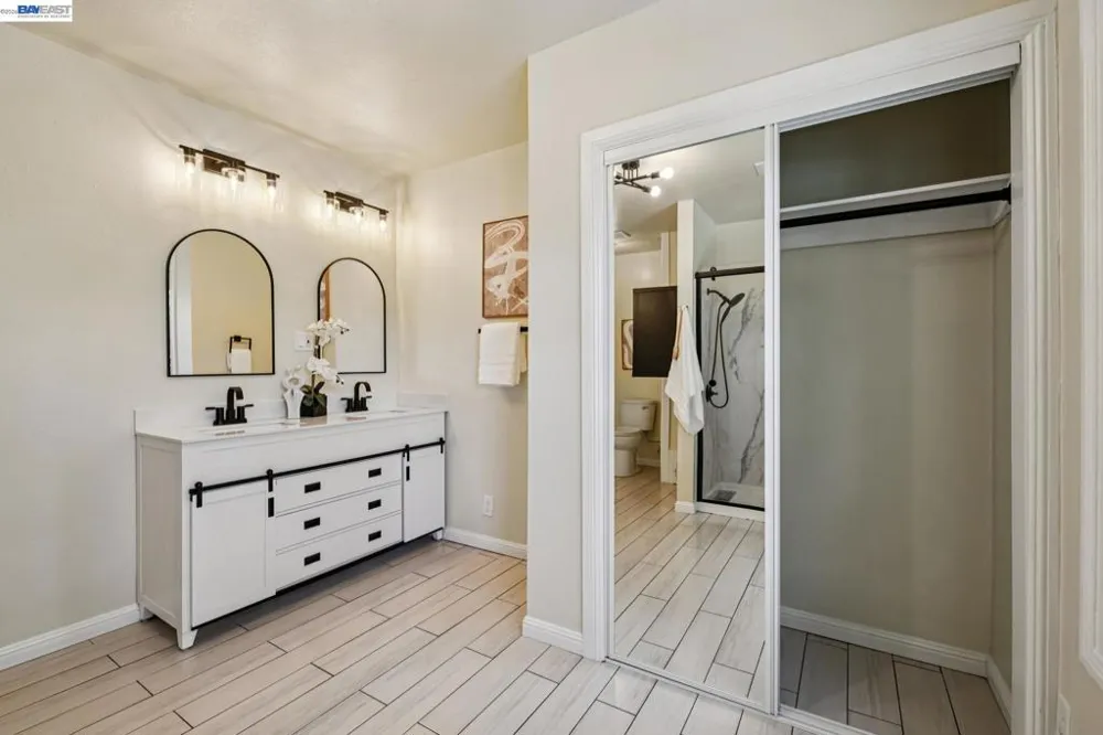 6031 Camden St Oakland, CA 94605
