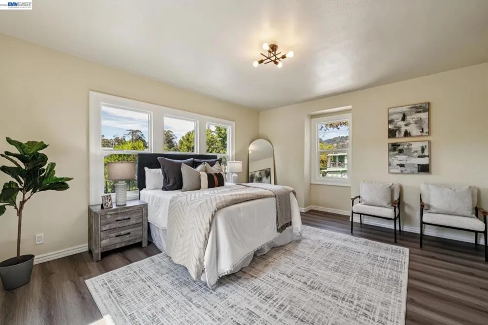 6031 Camden St Oakland, CA 94605