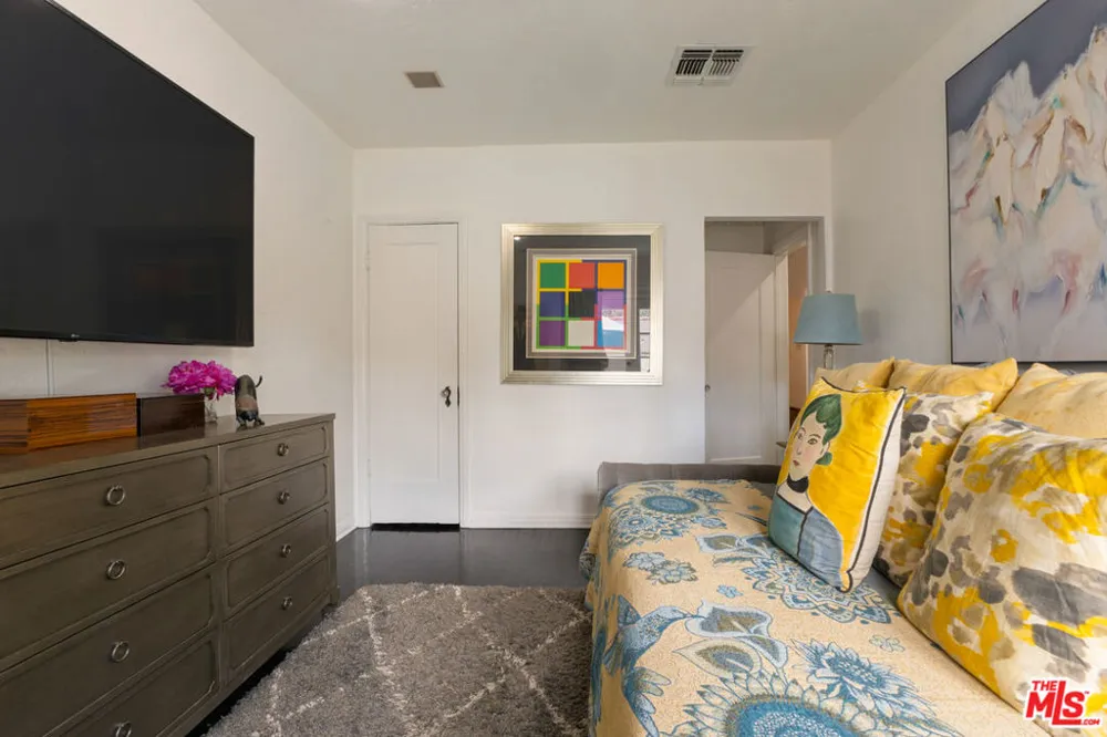 6680 Drexel Avenue Los Angeles, CA 90048