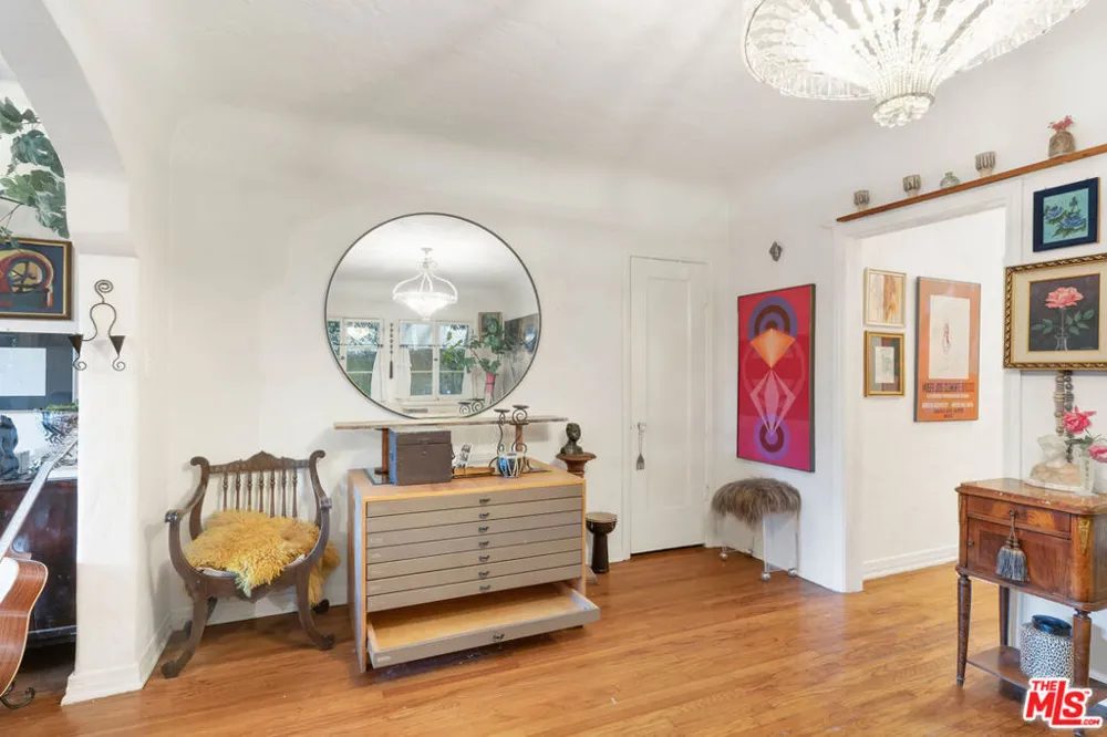 6680 Drexel Avenue Los Angeles, CA 90048