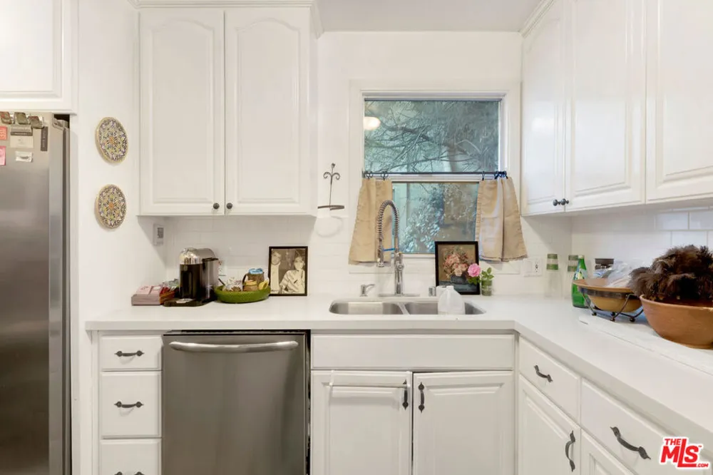 6680 Drexel Avenue Los Angeles, CA 90048
