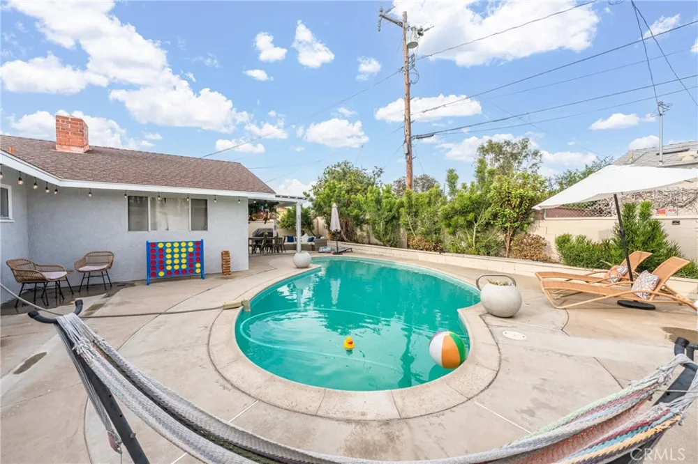 8844 Garfield Buena Park, CA 90620