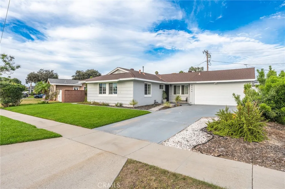 8844 Garfield Buena Park, CA 90620