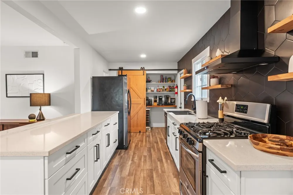 8844 Garfield Buena Park, CA 90620