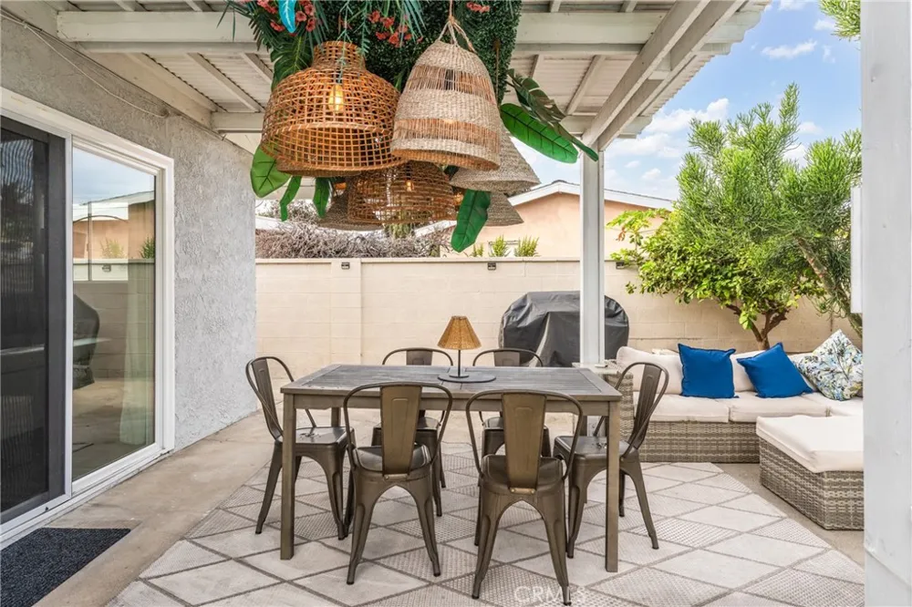 8844 Garfield Buena Park, CA 90620
