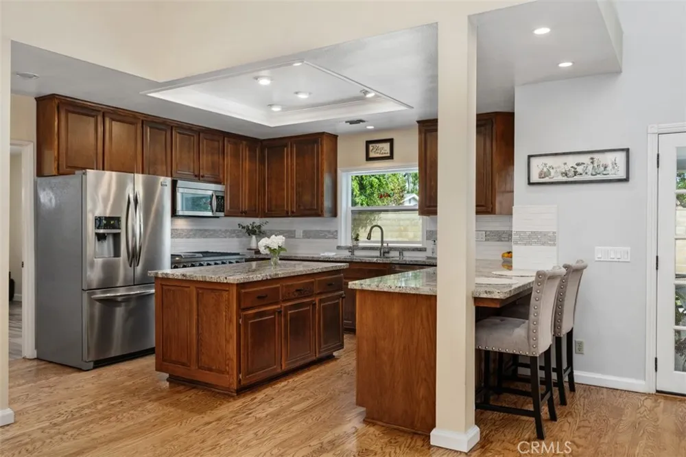 329 Locust Brea, CA 92821