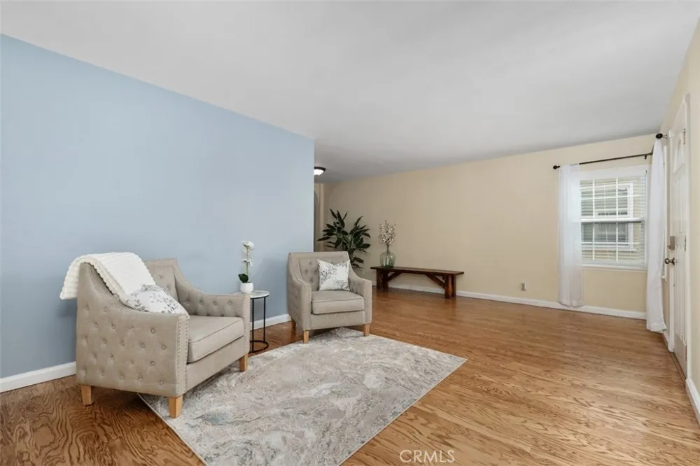 329 Locust Brea, CA 92821