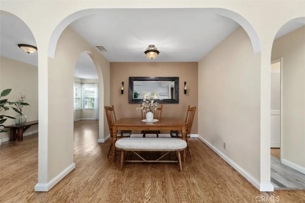 329 Locust Brea, CA 92821