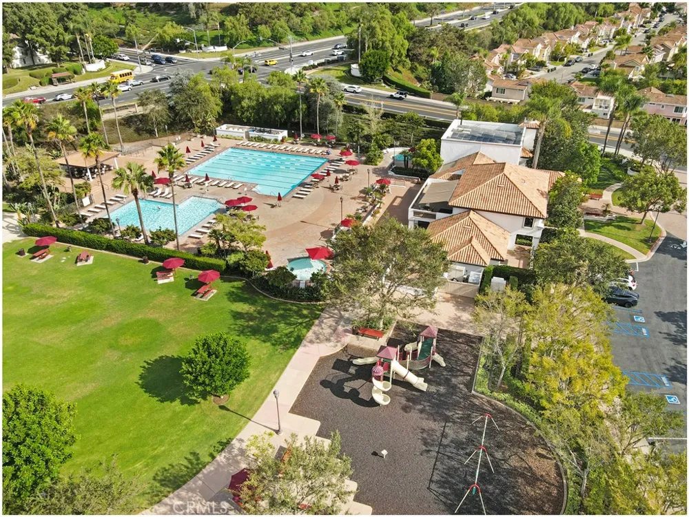 28582 Las Arubas Laguna Niguel, CA 92677