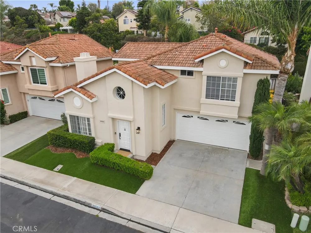 28582 Las Arubas Laguna Niguel, CA 92677