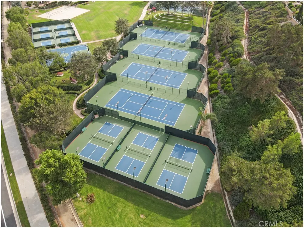 28582 Las Arubas Laguna Niguel, CA 92677