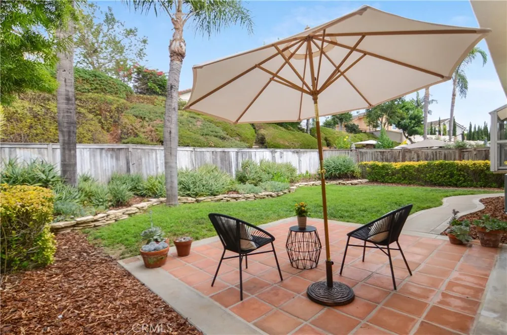 28582 Las Arubas Laguna Niguel, CA 92677