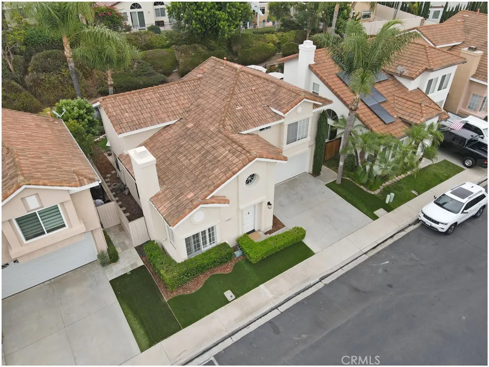 28582 Las Arubas Laguna Niguel, CA 92677
