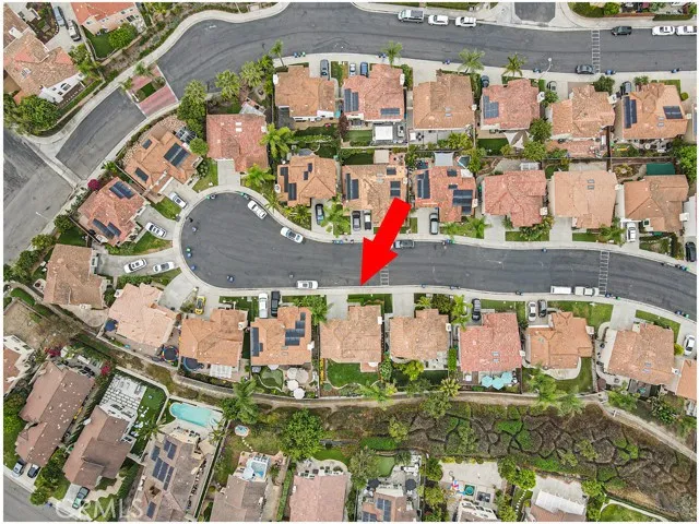 28582 Las Arubas Laguna Niguel, CA 92677