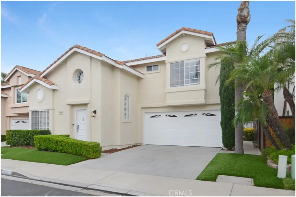 28582 Las Arubas Laguna Niguel, CA 92677