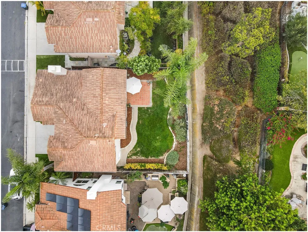 28582 Las Arubas Laguna Niguel, CA 92677