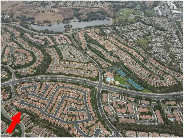 28582 Las Arubas Laguna Niguel, CA 92677