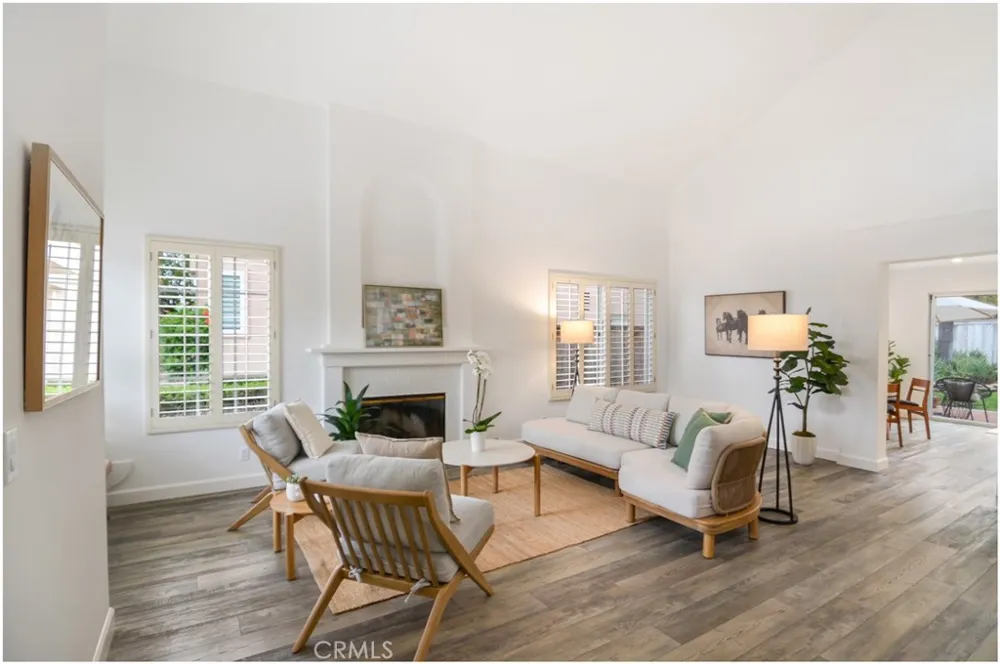 28582 Las Arubas Laguna Niguel, CA 92677