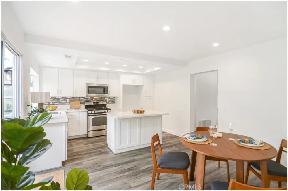28582 Las Arubas Laguna Niguel, CA 92677