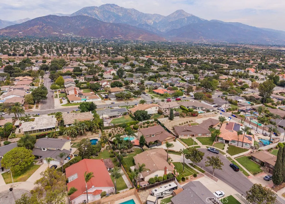 1837 Balboa Way Upland, CA 91784