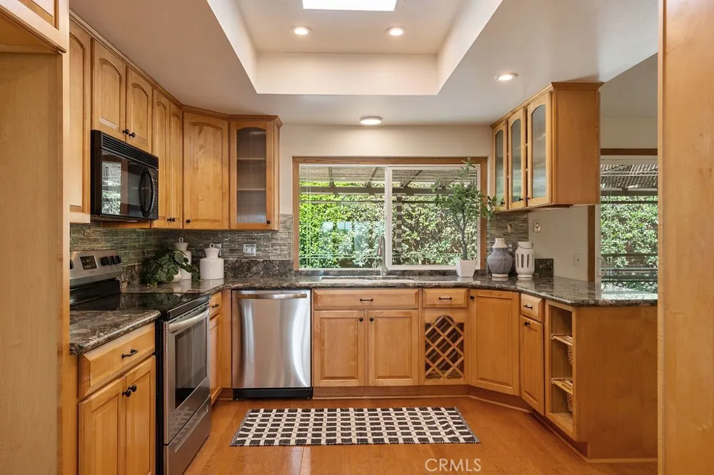 1837 Balboa Way Upland, CA 91784