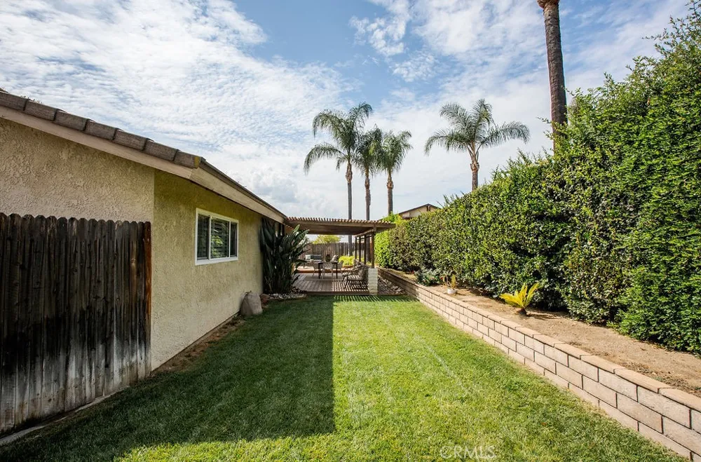 1837 Balboa Way Upland, CA 91784