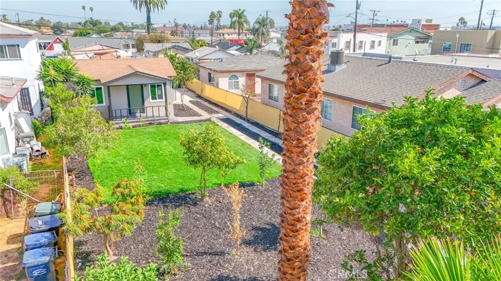 1433 W 96th Los Angeles, CA 90047