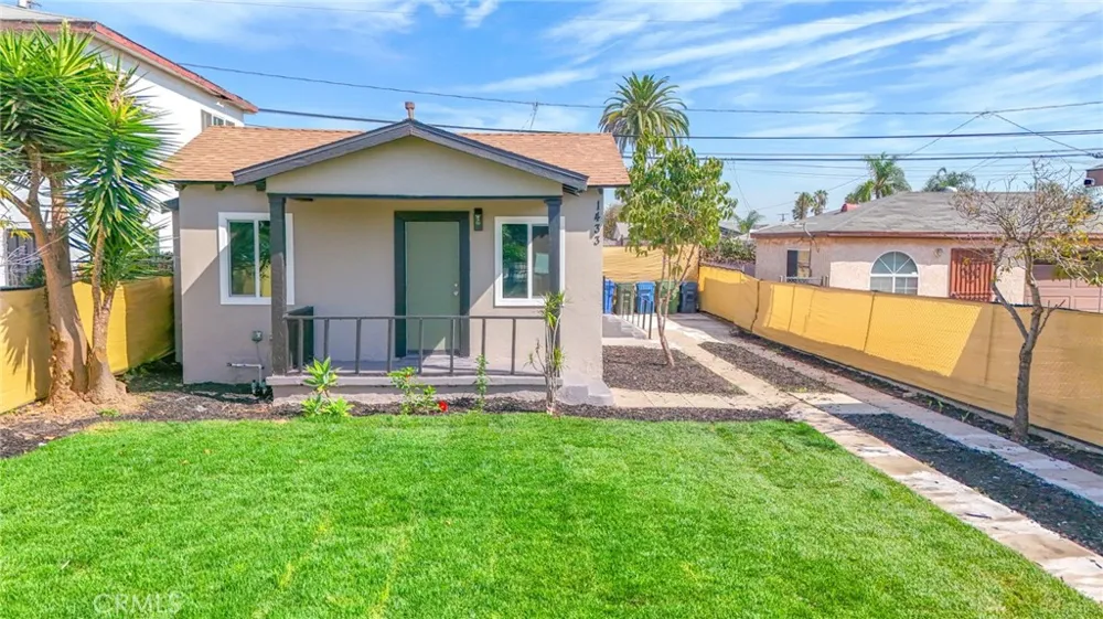 1433 W 96th Los Angeles, CA 90047