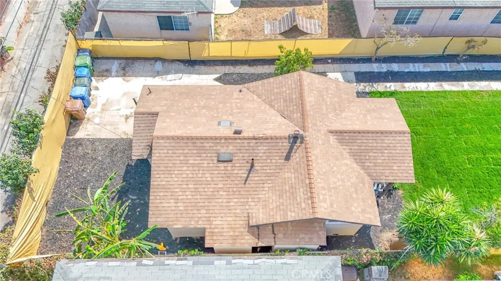 1433 W 96th Los Angeles, CA 90047