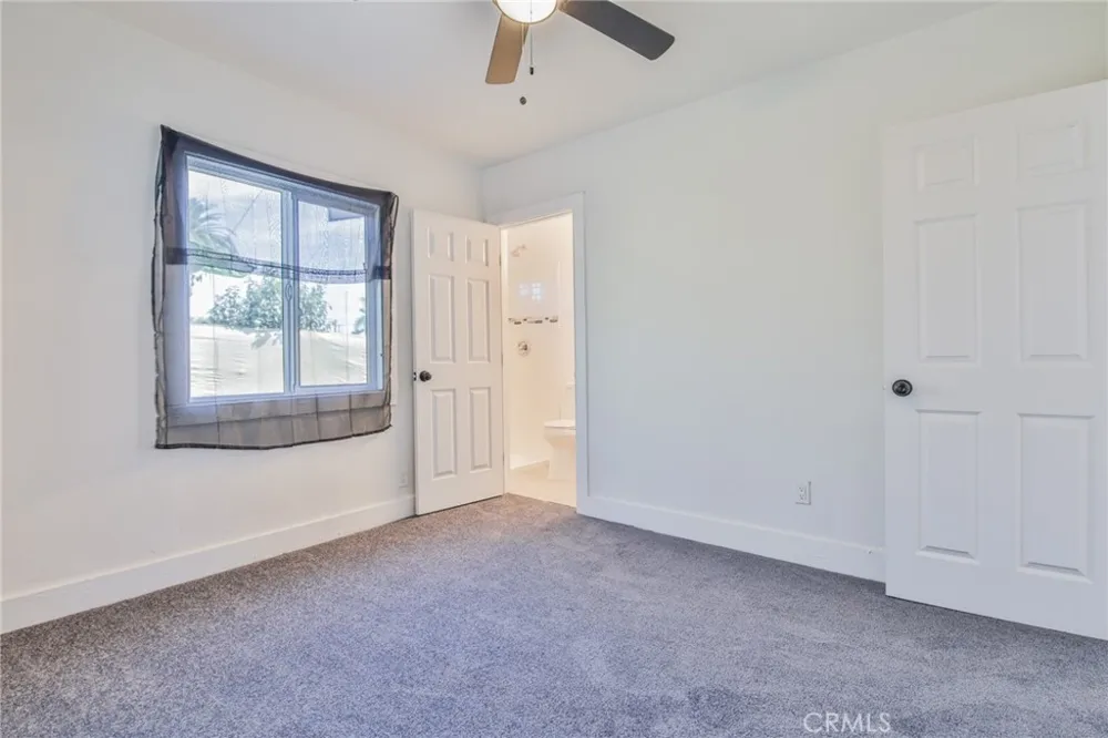 1433 W 96th Los Angeles, CA 90047