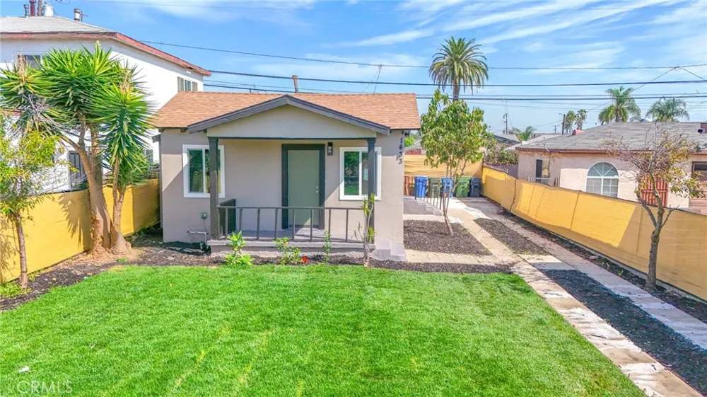 1433 W 96th Los Angeles, CA 90047
