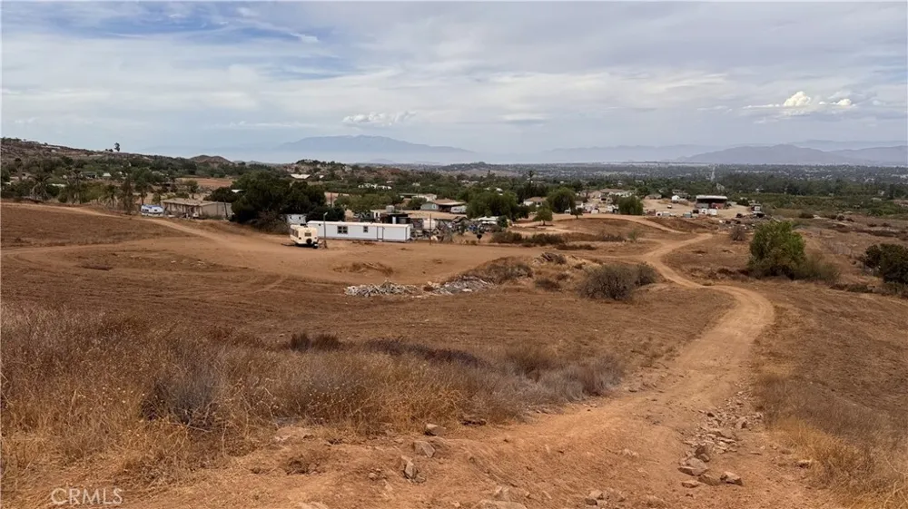 Campos Road Perris, CA 92570