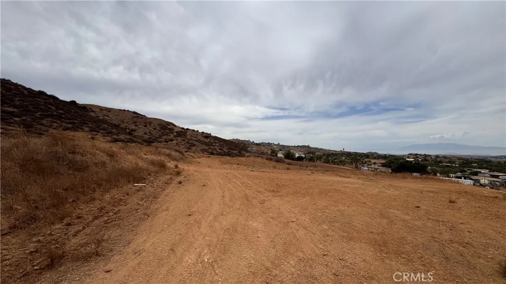 Campos Road Perris, CA 92570