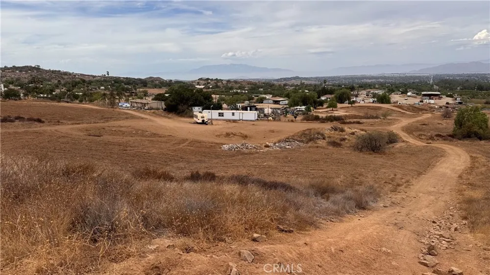 Campos Road Perris, CA 92570