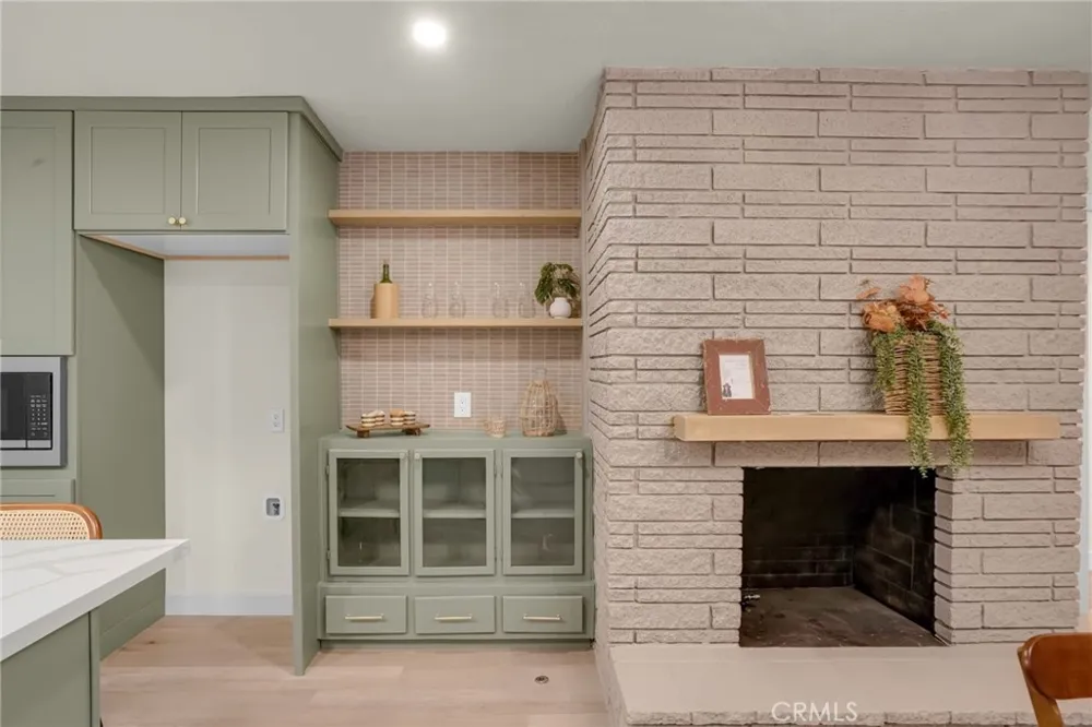 1235 Cedar Redlands, CA 92373