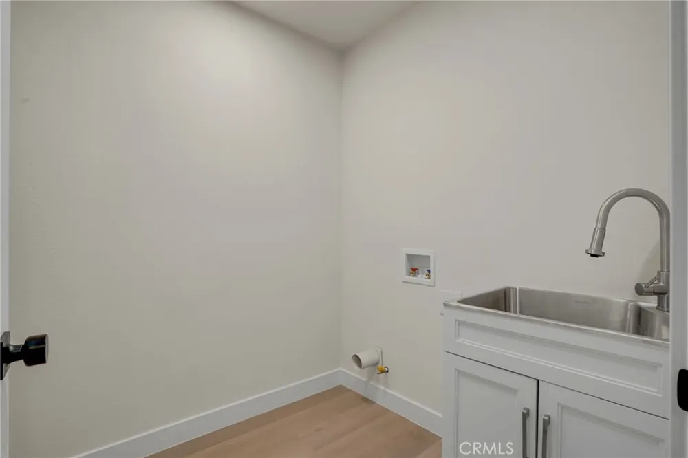 1235 Cedar Redlands, CA 92373