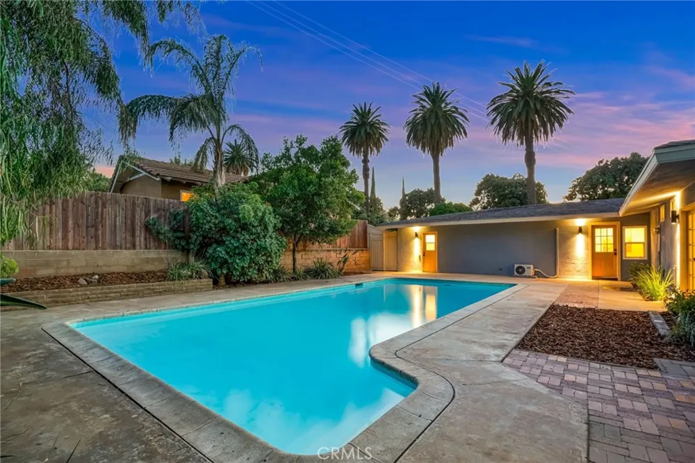 1235 Cedar Redlands, CA 92373