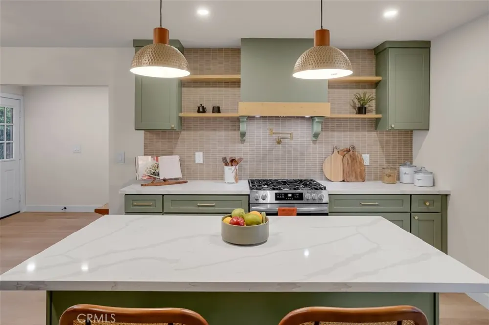 1235 Cedar Redlands, CA 92373