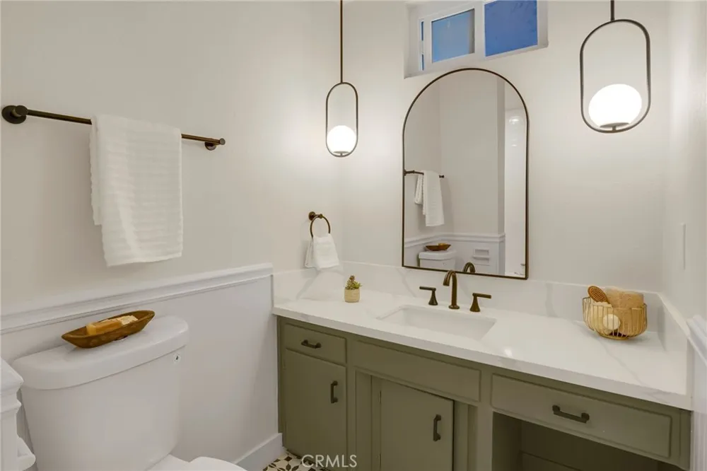 1235 Cedar Redlands, CA 92373
