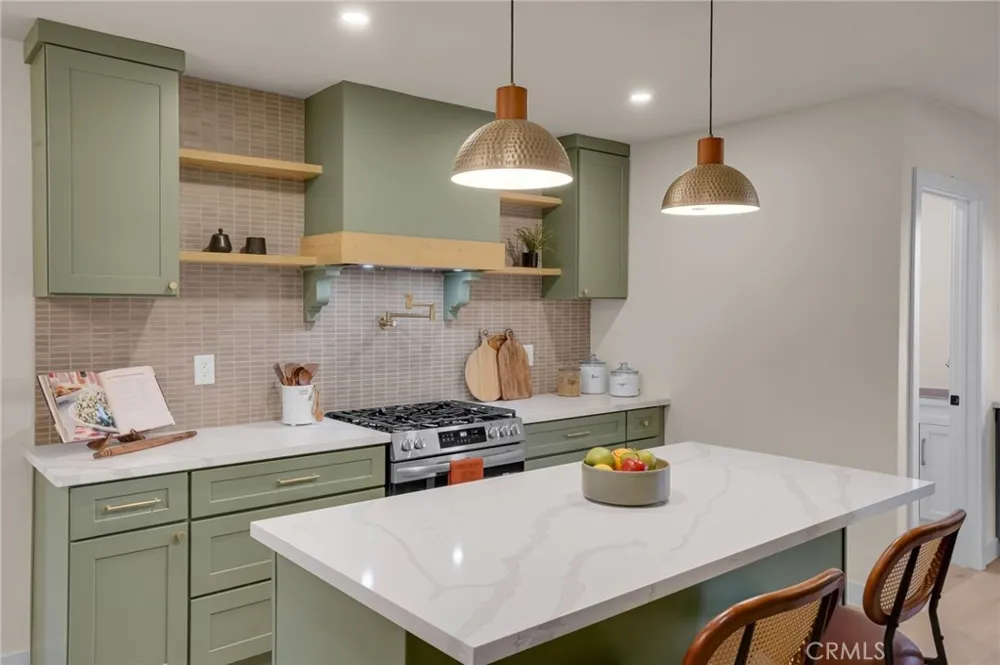 1235 Cedar Redlands, CA 92373