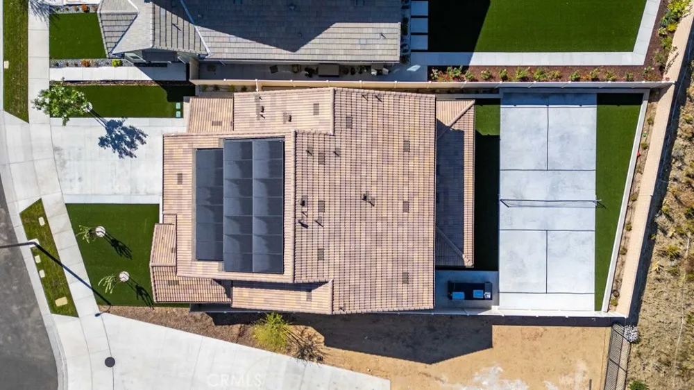 29566 Camino Azar Valencia, CA 91354