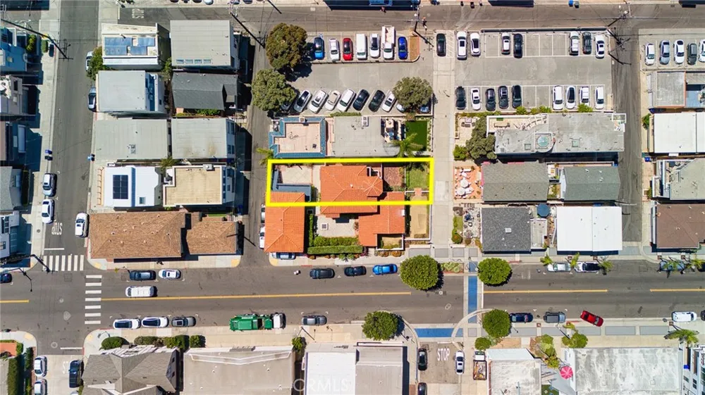 228 10th Street Manhattan Beach, CA 90266